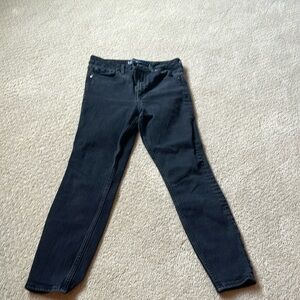 Gap black jeans size 6 regular. High rise universal leggings.